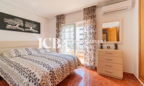 Reventa - Apartamento / piso -
Orihuela Costa - Villamartin