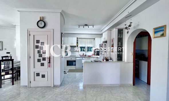 Reventa - Casa independiente -
Orihuela Costa - La Zenia