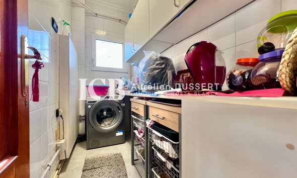 Reventa - Casa independiente -
Orihuela Costa - La Zenia