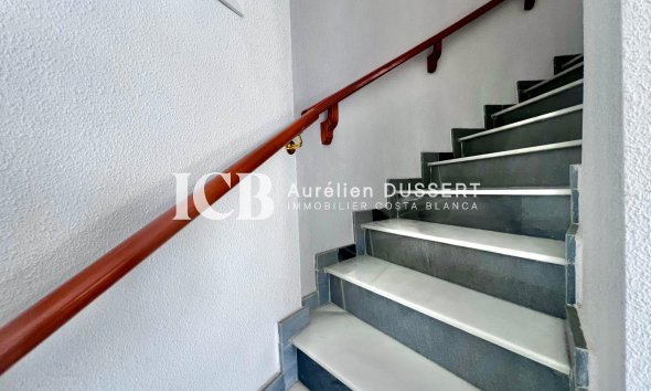 Reventa - Casa independiente -
Orihuela Costa - La Zenia