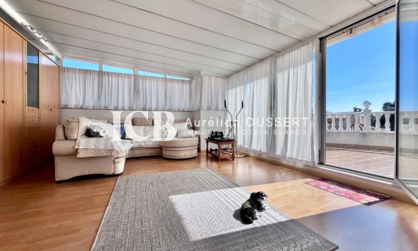 Reventa - Casa independiente -
Orihuela Costa - La Zenia