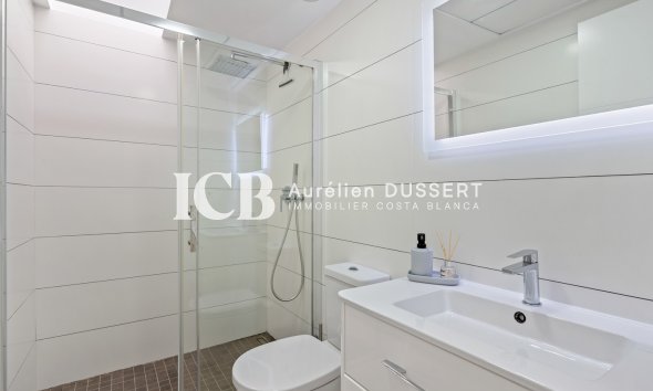 Reventa - Apartamento / piso -
Orihuela Costa - Las Filipinas