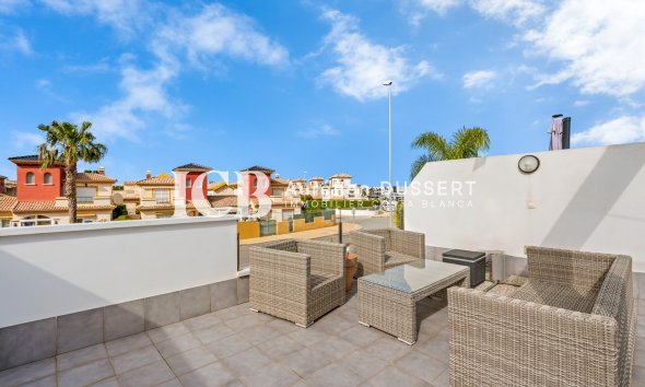 Reventa - Apartamento / piso -
Orihuela Costa - Las Filipinas