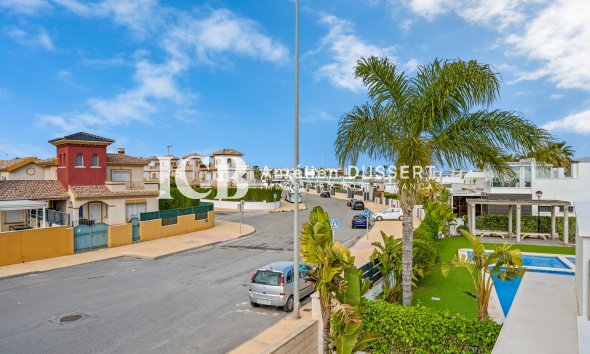 Reventa - Apartamento / piso -
Orihuela Costa - Las Filipinas