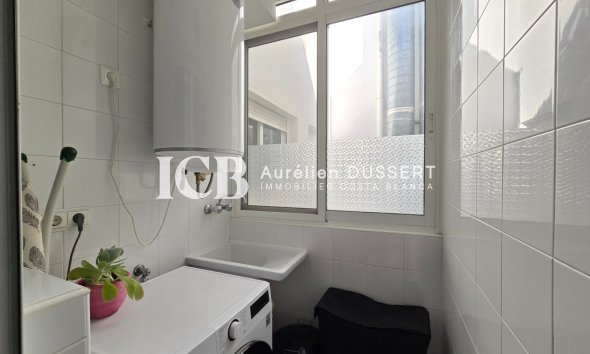 Reventa - Apartamento / piso -
Los Montesinos - Centro