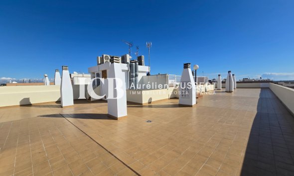 Reventa - Apartamento / piso -
Los Montesinos - Centro