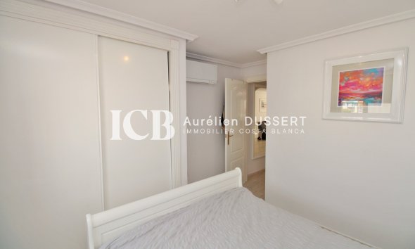 Revente - Maison mitoyenne -
Orihuela Costa - Villamartín