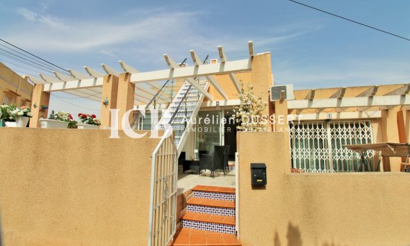 Revente - Maison mitoyenne -
Orihuela Costa - Villamartín