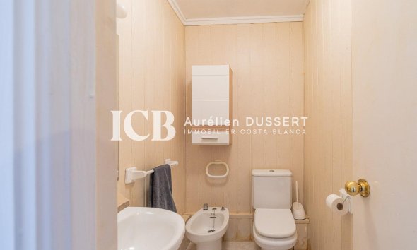 Revente - Appartement -
Punta Prima - Torrevieja