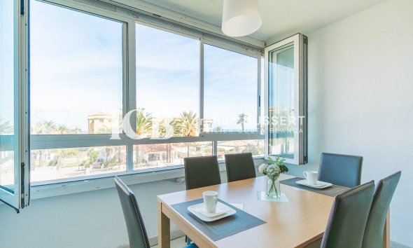 Revente - Appartement -
Punta Prima - Torrevieja