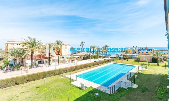 Revente - Appartement -
Punta Prima - Torrevieja