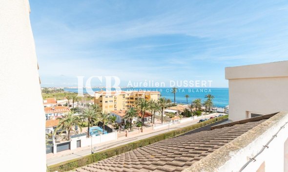 Revente - Appartement -
Punta Prima - Torrevieja