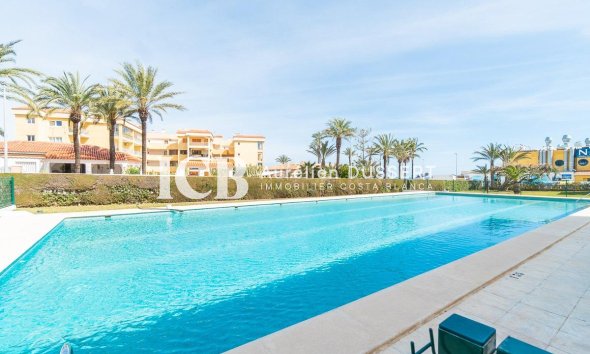 Revente - Appartement -
Punta Prima - Torrevieja
