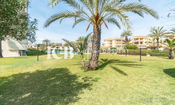 Revente - Appartement -
Punta Prima - Torrevieja