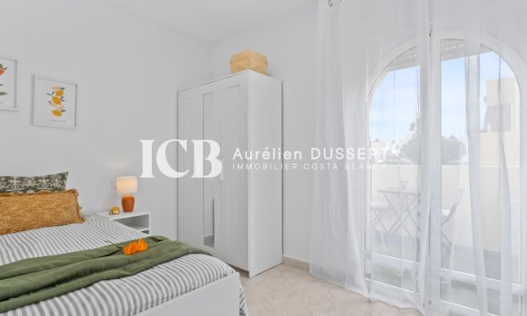 Revente - Maison mitoyenne -
Orihuela Costa - La Florida