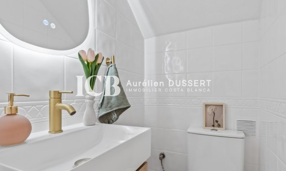 Revente - Maison mitoyenne -
Orihuela Costa - La Florida