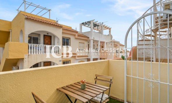 Revente - Maison mitoyenne -
Orihuela Costa - La Florida