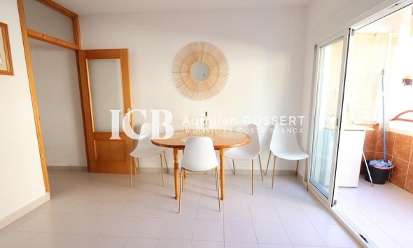 Revente - Appartement -
Torrevieja - Centro