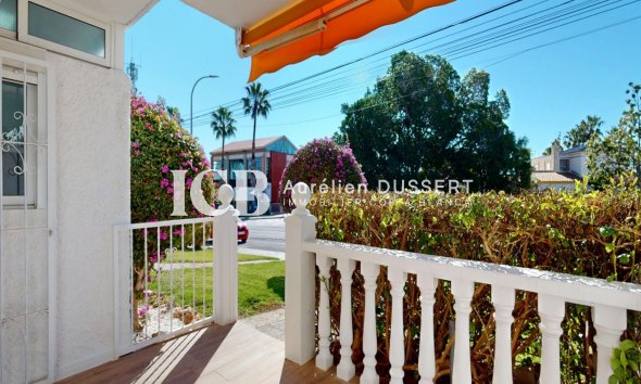 Revente - Appartement -
Orihuela Costa - Villamartín