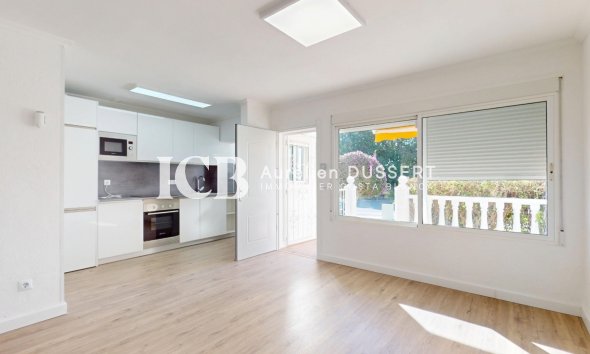 Revente - Appartement -
Orihuela Costa - Villamartín