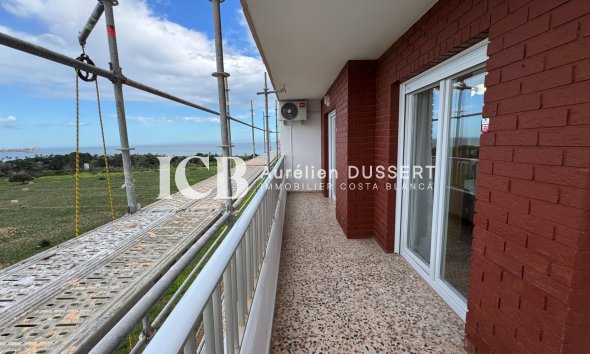 Revente - Appartement -
Punta Prima - Torrevieja