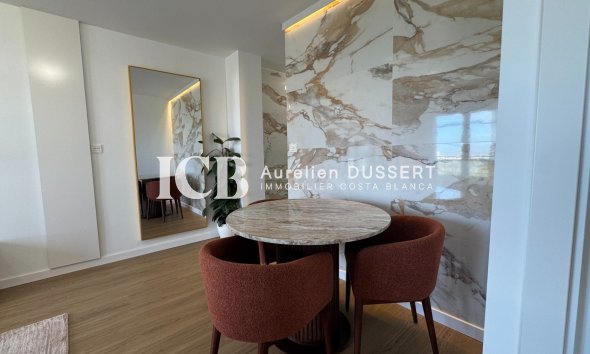 Revente - Appartement -
Punta Prima - Torrevieja