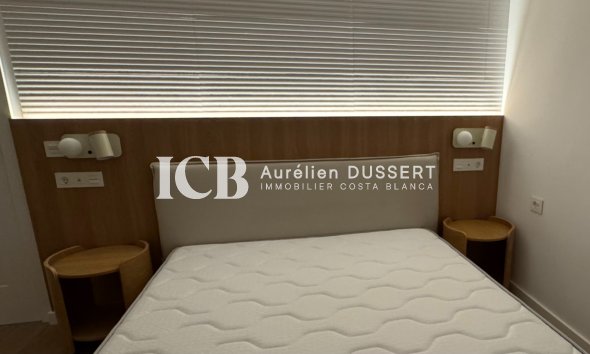 Revente - Appartement -
Punta Prima - Torrevieja