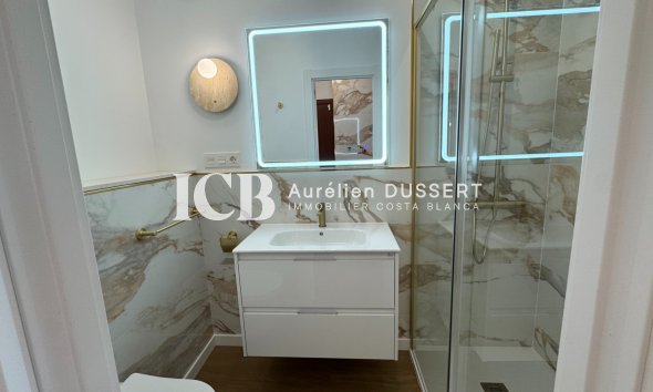 Revente - Appartement -
Punta Prima - Torrevieja