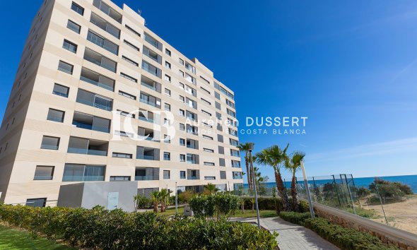Revente - Appartement -
Punta Prima - Torrevieja