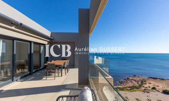 Revente - Appartement -
Punta Prima - Torrevieja