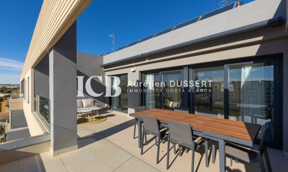 Revente - Appartement -
Punta Prima - Torrevieja