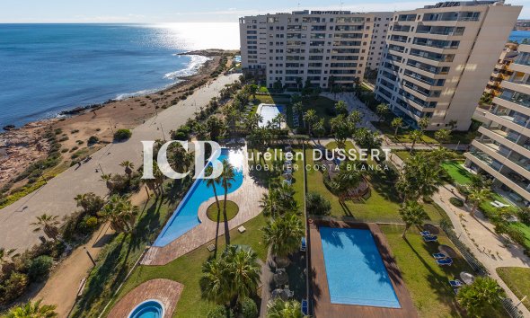 Revente - Appartement -
Punta Prima - Torrevieja