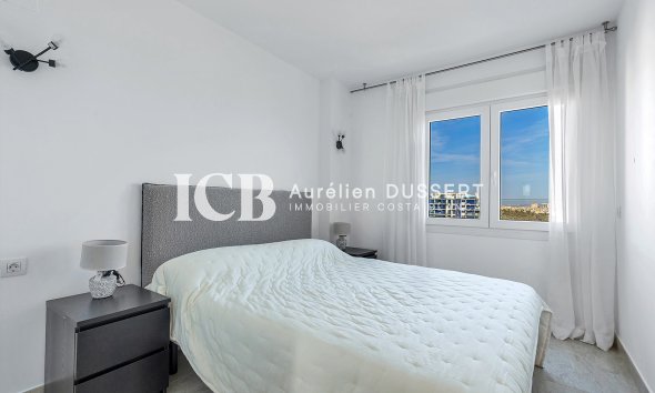 Revente - Appartement -
Punta Prima - Torrevieja