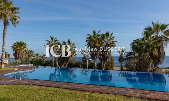 Revente - Appartement -
Punta Prima - Torrevieja