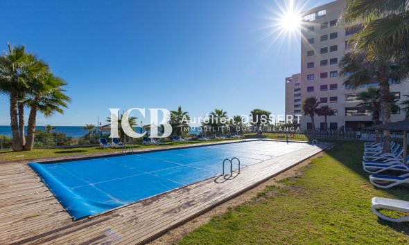 Revente - Appartement -
Punta Prima - Torrevieja
