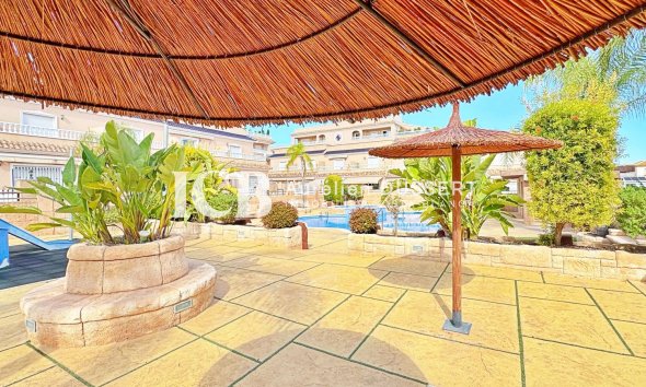 Revente - Maison mitoyenne -
Orihuela Costa - Villamartín