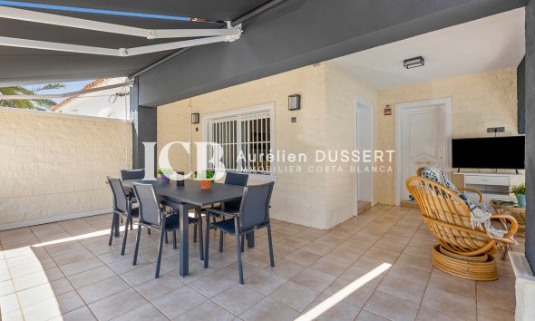Revente - Maison individuelle -
Punta Prima - Torrevieja
