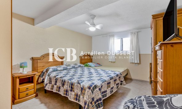 Revente - Maison individuelle -
Punta Prima - Torrevieja