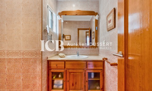 Revente - Maison individuelle -
Punta Prima - Torrevieja