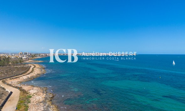 Revente - Maison individuelle -
Punta Prima - Torrevieja