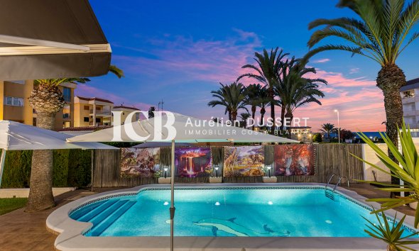 Revente - Maison individuelle -
Punta Prima - Torrevieja