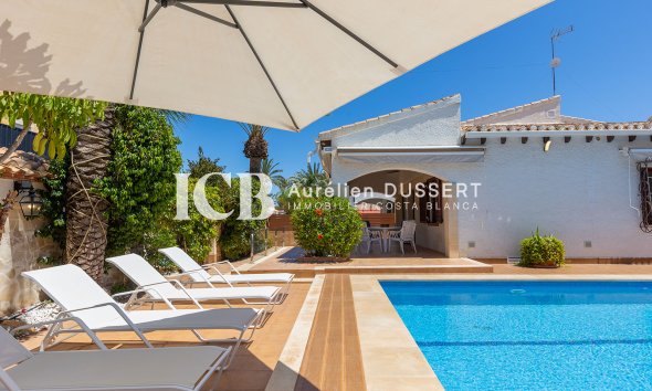 Revente - Maison individuelle -
Orihuela Costa - Playa Flamenca