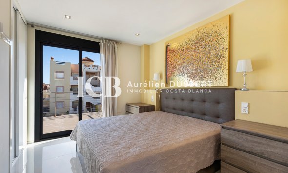 Revente - Maison individuelle -
Orihuela Costa - La Zenia