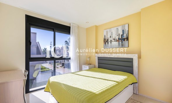 Revente - Maison individuelle -
Orihuela Costa - La Zenia