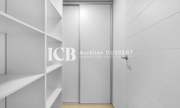 Revente - Maison individuelle -
Orihuela Costa - La Zenia