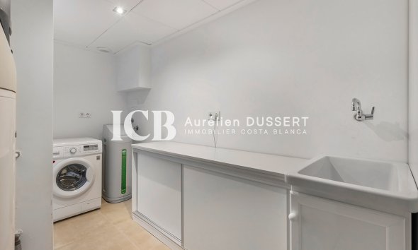 Revente - Maison individuelle -
Orihuela Costa - La Zenia