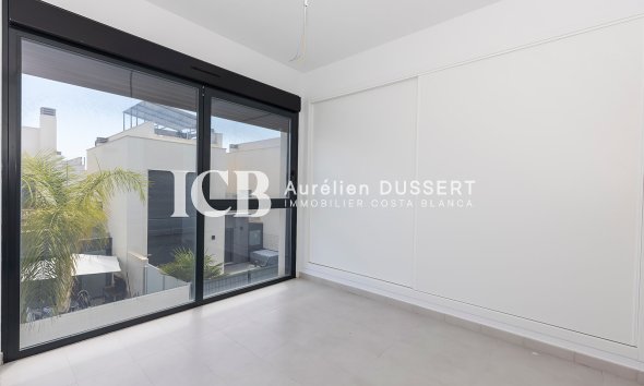 Revente - Maison individuelle -
Orihuela Costa - Villamartín