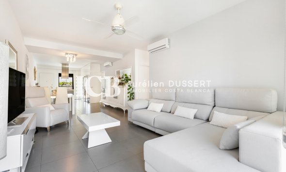 Resale - Apartment / flat -
Mil Palmeras