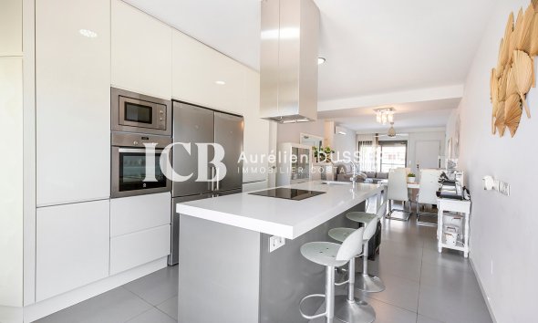 Resale - Apartment / flat -
Mil Palmeras