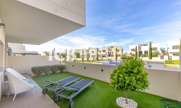 Revente - Appartement -
Orihuela Costa - Los Dolses